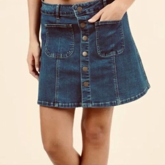 Altar’d State Women’s Denim Mini Jean Skirt, Size XS - Picture 2 of 7